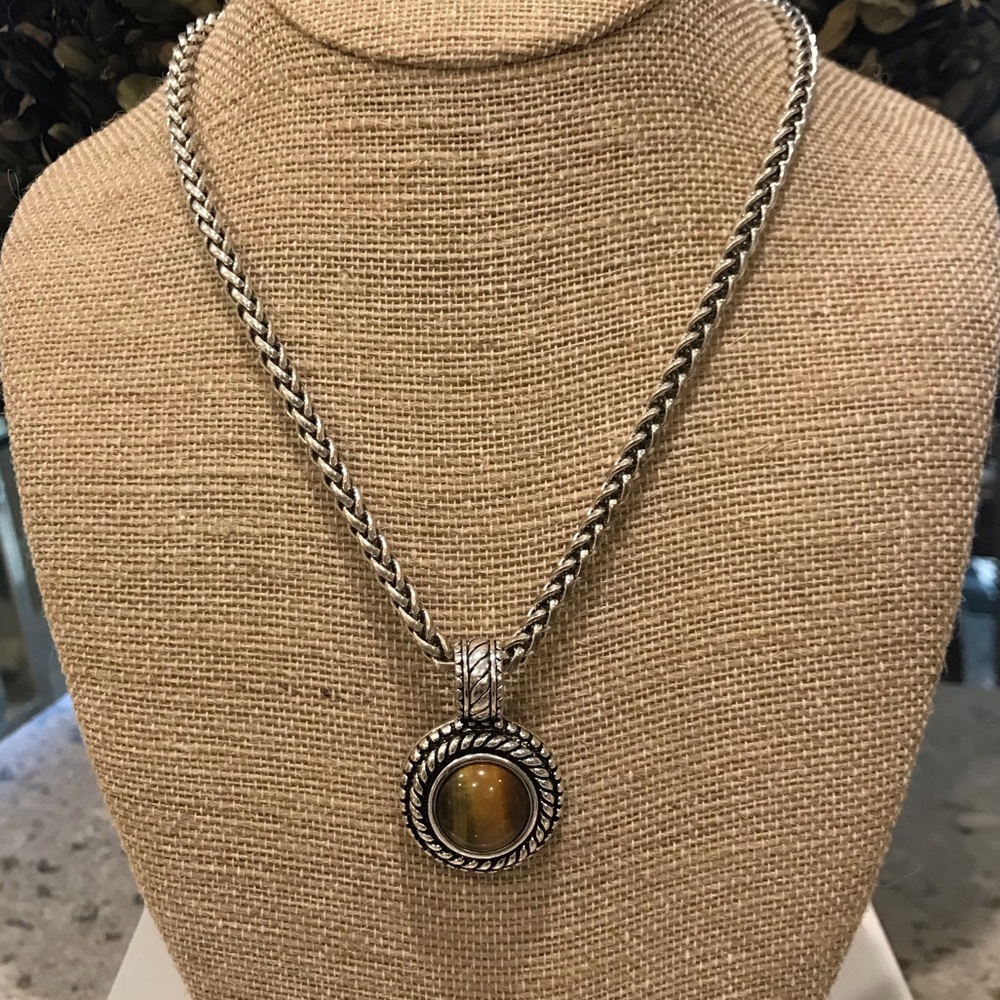 Premier Designs Necklace with Pendant